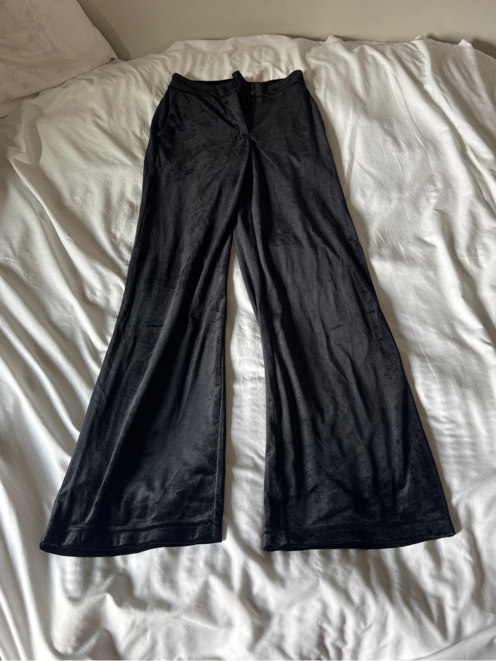 NWT Francesca's Valerie Black Velvet Wide Leg Pants XS Holiday Trousers